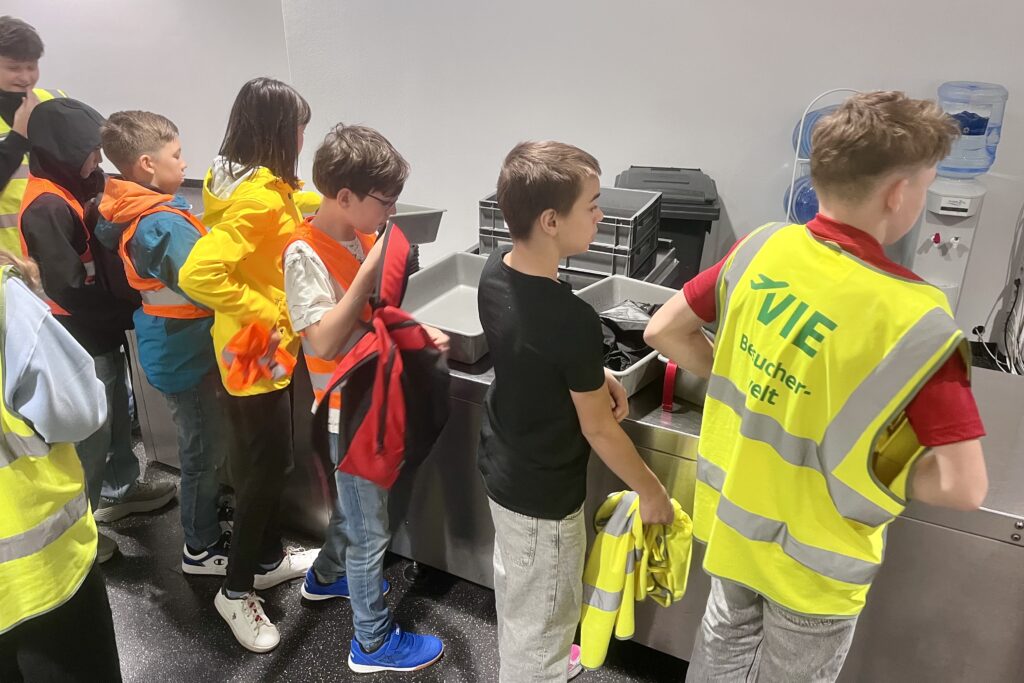 3F at the airport